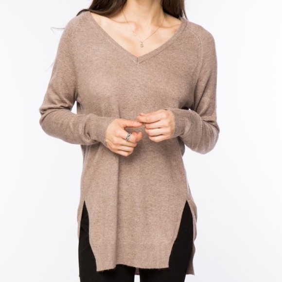 V-NECK SIDE SLIT SWEATER in LATTE - Picture 2 of 4